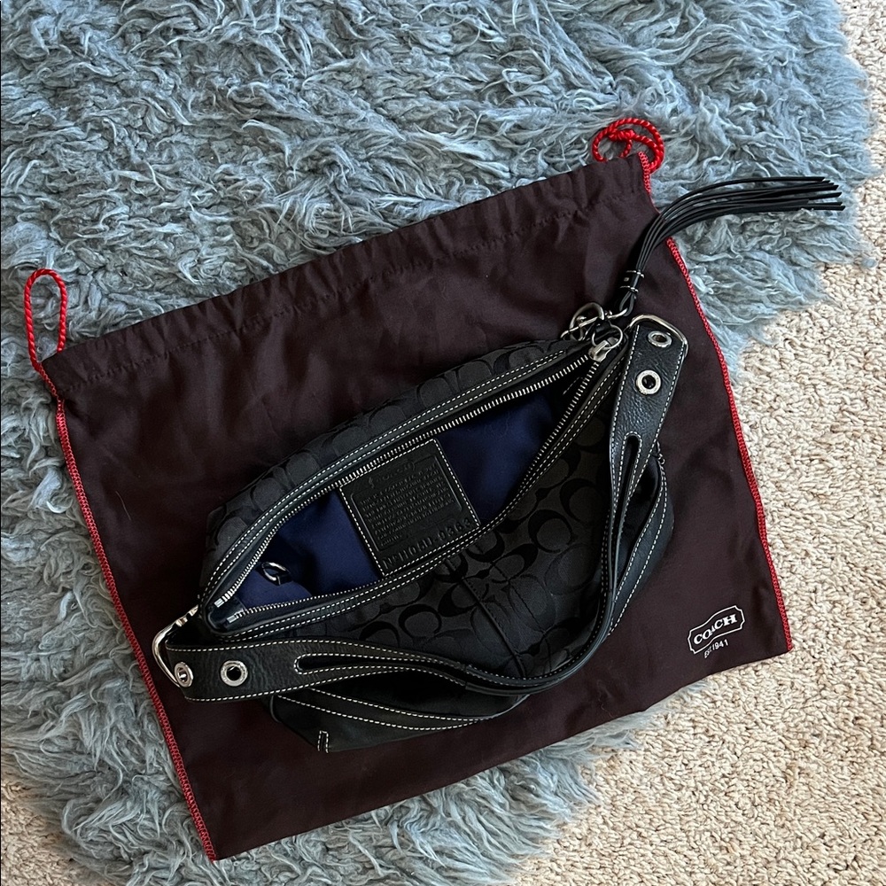 Coach Black Leather Shoulder Bag - Picture 5 of 5